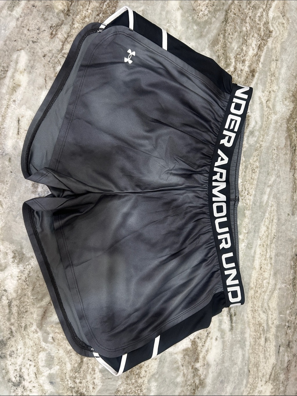 NWOT Under Armour Black & White Women’s Athletic Training Shorts